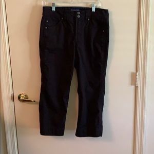 Women’s black ankle length  pants